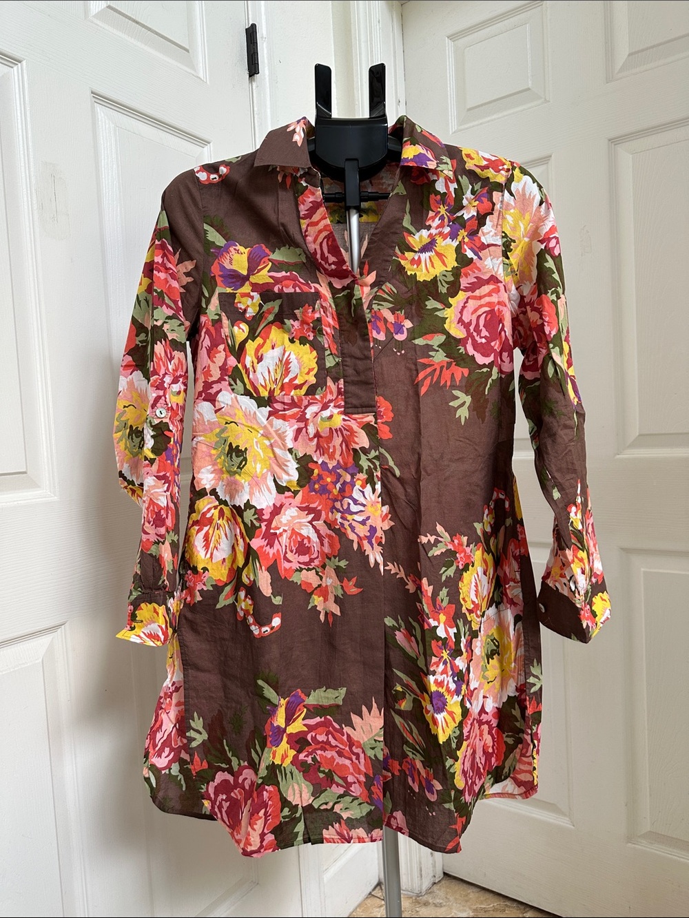 Soft Surroundings Women’s Multicolor Vibrant Floral Tunic Blouse in Size M